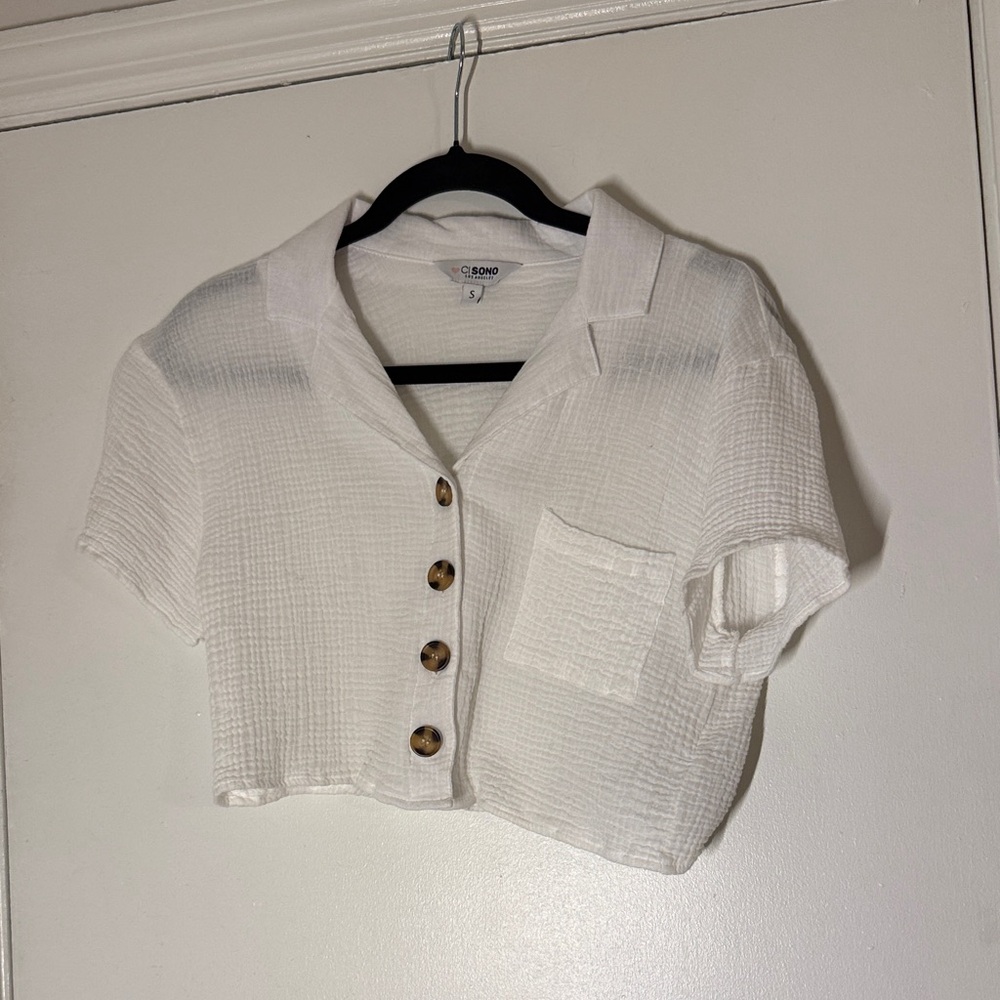 Ci Sono White Cropped Button-Front Textured Top